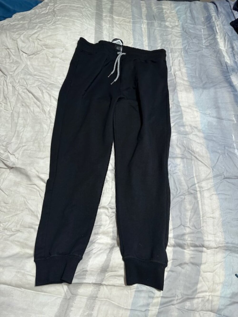NWT Whistle and flute joggers adult medium